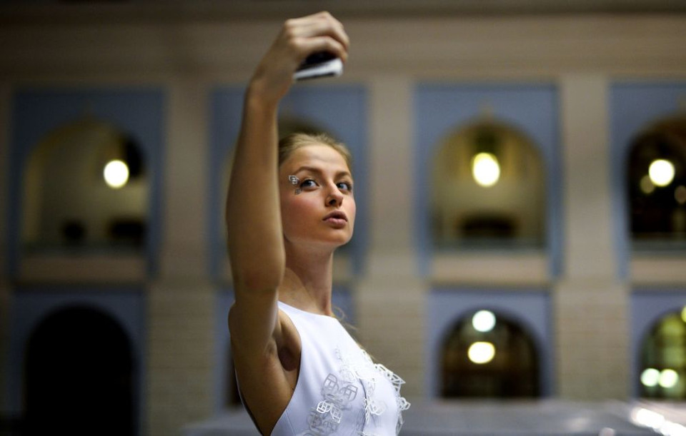 Người mẫu trình diễn bộ trang phục tại Tuần lễ Thời trang 'Made in Russia' ở Moscow. (Ảnh: Sputnik)