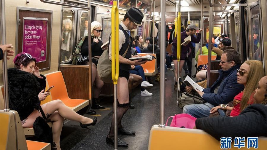 Hàng năm, sự kiện "Đi tàu điện không mặc quần" nhận được sự hưởng ứng từ hàng nghìn người trên toàn nước Mỹ.