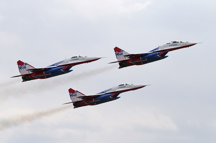 Lực lượng không quân Nga tổng duyệt tại trường bắn Alabino thuộc Khu vực Moskva. (Nguồn: ITAR-TASS)