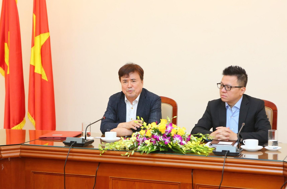 Chủ tịch Aju News Corporation, Chủ tịch Tiểu ban Việt Nam thuộc Hiệp hội Doanh nghiệp vừa và nhỏ, ông Kwak Young-kil phát biểu. (Ảnh: Thành Đạt/TTXVN)