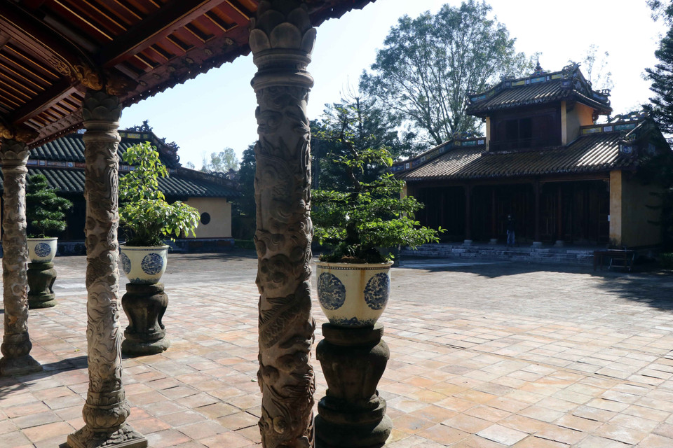 Lăng vua Đồng Khánh. (Ảnh: Đỗ Trưởng/TTXVN)