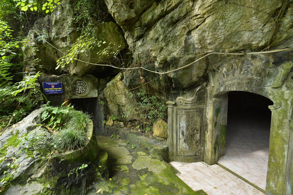 Trong thời kỳ kháng chiến, T6 thực hiện thu tin và ảnh, đánh dấu sự ra đời của cơ sở kỹ thuật mới, sẵn sàng thay thế Tổng xã khi gặp sự cố trong chiến tranh. (Ảnh: Minh Đức/TTXVN)