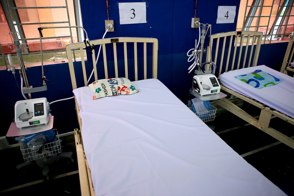 Trang thiết bị tại khu chăm sóc đặc biệt của bệnh viện. (Ảnh: Thành Chung/TTXVN)