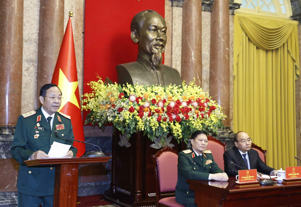 Trung tướng Trần Anh Vinh, Trưởng Ban liên lạc Cựu chiến binh Sư đoàn 341 phát biểu. (Ảnh: Thống Nhất/TTXVN)