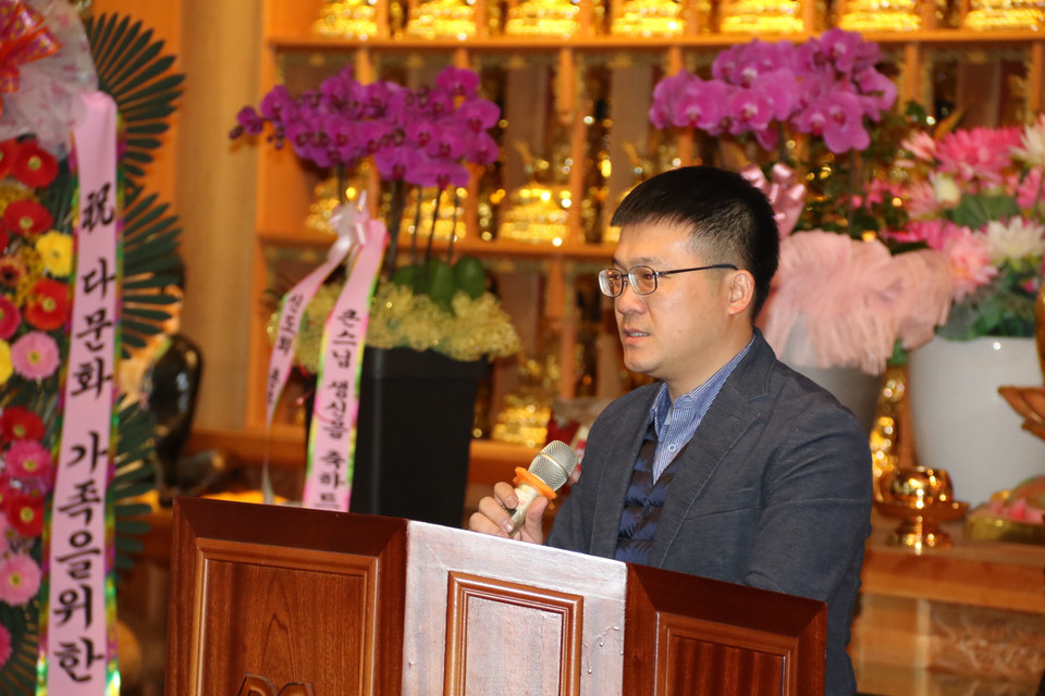 Bí thư thứ nhất Đại sứ quán Việt Nam tại Hàn Quốc Cao Minh Đức phát biểu tại buổi lễ. (Ảnh: Vietnam+)