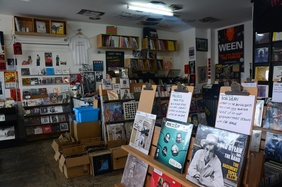 Từng là trung tâm nghệ thuật và là nơi sinh sống của nhiều nhạc sỹ, nghệ sỹ Australia cuối thế kỷ 19, Newtown là “thiên đường cần tìm tới” đối với những người yêu thích âm nhạc và sách.