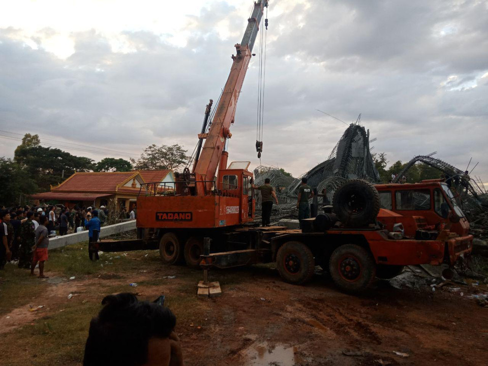 Hiện trường vụ sập chùa. (Ảnh: Fresh News)