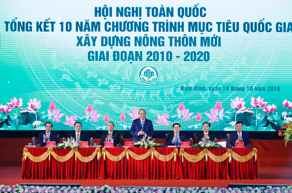 Thủ tướng Nguyễn Xuân Phúc phát biểu chỉ đạo tại hội nghị. (Ảnh: Thống Nhất/TTXVN)