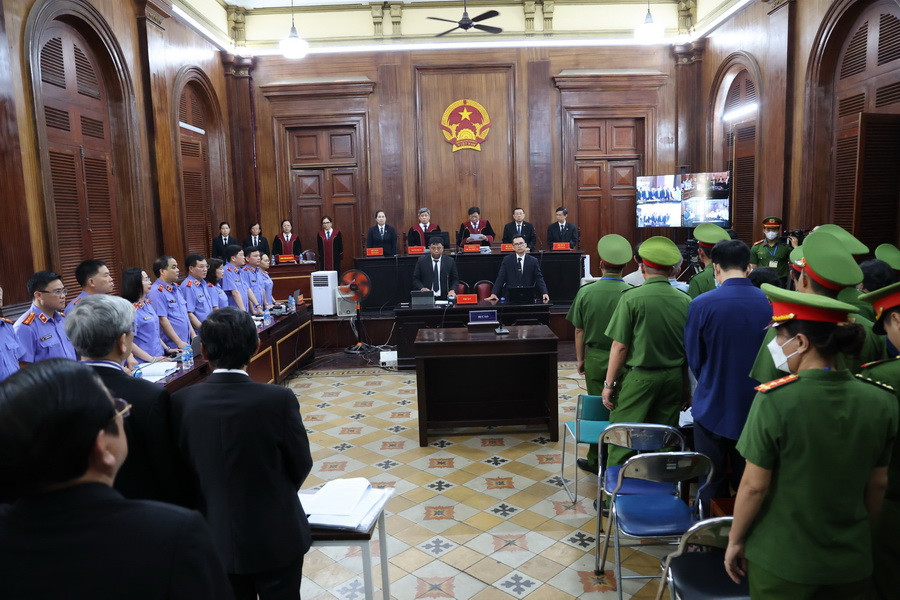 Quang cảnh phiên tòa. (Ảnh: Thanh Vũ/TTXVN)