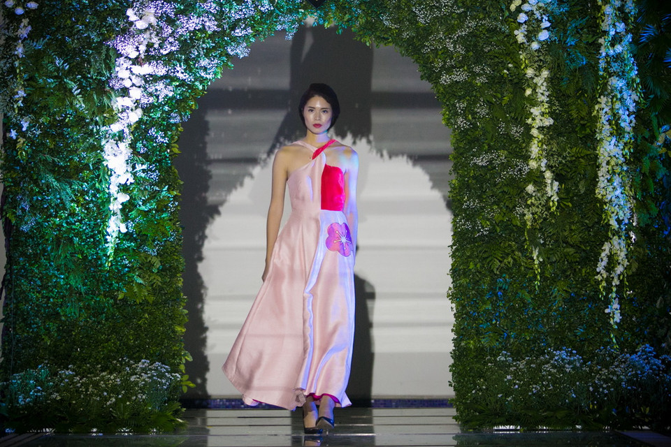 Điệu đà và quyến rũ