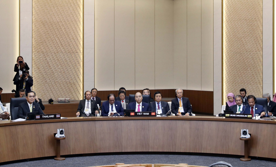 Quang cảnh phiên thứ nhất Hội nghị Cấp cao kỷ niệm 30 năm Quan hệ đối thoại ASEAN-Hàn Quốc. (Ảnh: Thống Nhất/TTXVN)