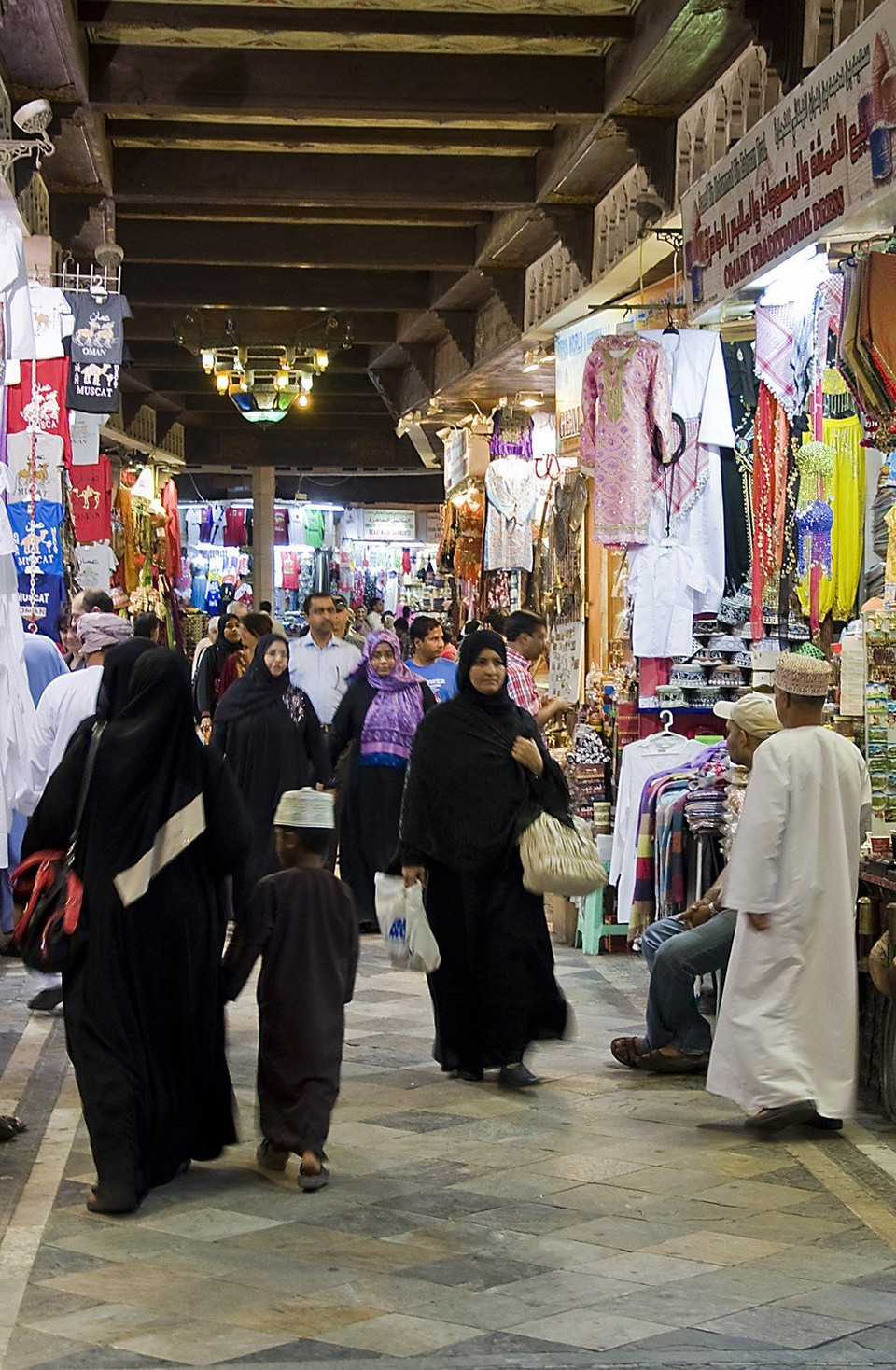 Khu chợ cổ kính Muttrah Souq. (Ảnh: SCMP)