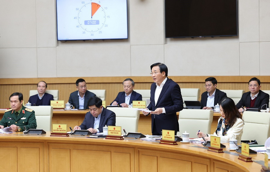 Bộ trưởng, Chủ nhiệm Văn phòng Chính phủ Trần Văn Sơn phát biểu. (Ảnh: Dương Giang/TTXVN)