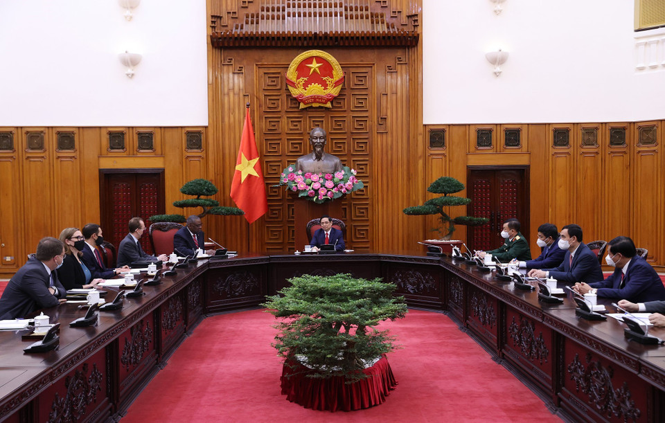 Quang cảnh buổi tiếp Bộ trưởng Quốc phòng Hoa Kỳ Lloyd Austin. (Ảnh: Dương Giang/TTXVN)