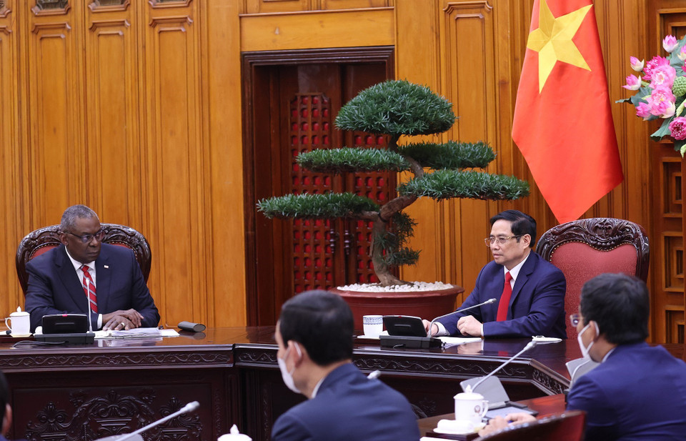 Chuyến thăm Việt Nam của Bộ trưởng Quốc phòng Hoa Kỳ Lloyd Austin là minh chứng cho quan hệ hợp tác giữa Việt Nam-Hoa Kỳ. (Ảnh: Dương Giang/TTXVN)