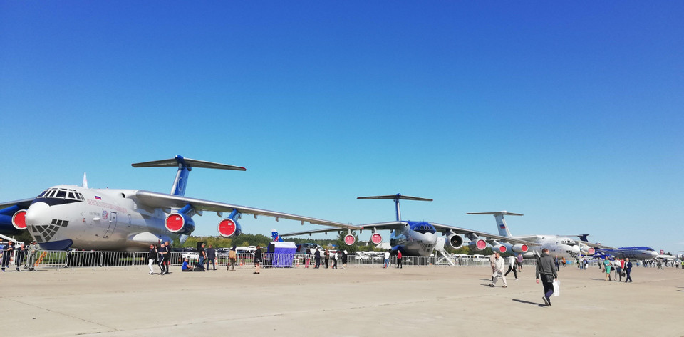 Các loại máy bay vận tải tại triển lãm MAKS-2019. (Ảnh: Duy Trinh/TTXVN)