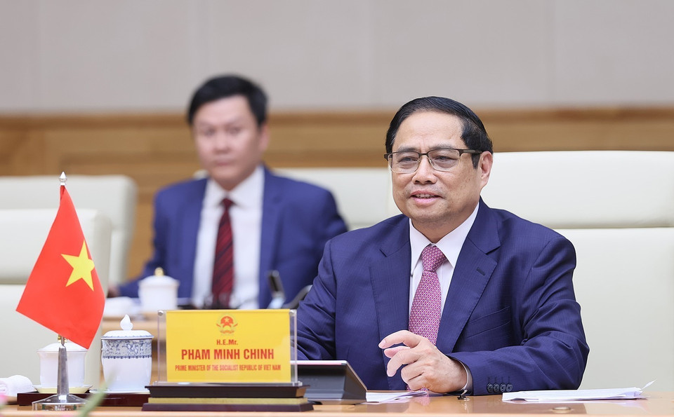 Thủ tướng Phạm Minh Chính phát biểu chào mừng chuyến thăm của Chủ tịch Hạ viện Thụy Sĩ Martin Candinas. (Ảnh: Dương Giang/TTXVN)