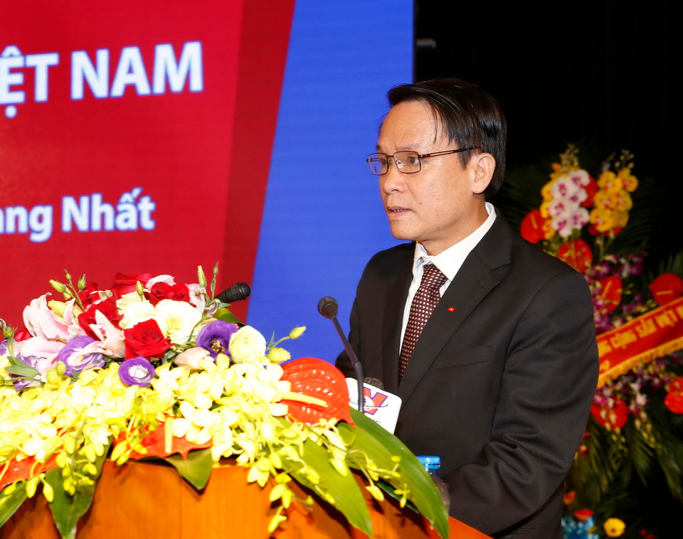 Tổng giám đốc TTXVN Nguyễn Đức Lợi đọc diễn văn tại lễ kỷ niệm. (Ảnh: Đức Tám/TTXVN)