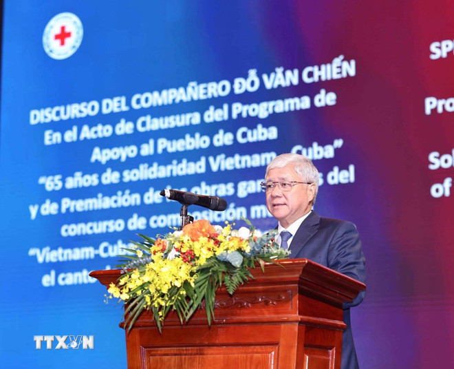 Tổng kết chương trình “65 năm nghĩa tình Việt Nam-Cuba” ttxvn-cubavn2.jpg