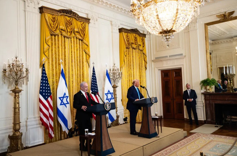 Tổng thống Trump và Thủ tướng Netanyahu họp báo sau khi gặp gỡ tại Nhà Trắng. (Nguồn: NY Times)