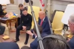 Khoảnh khắc diễn ra màn cãi vã căng thẳng giữa ông Trump và ông Zelensky