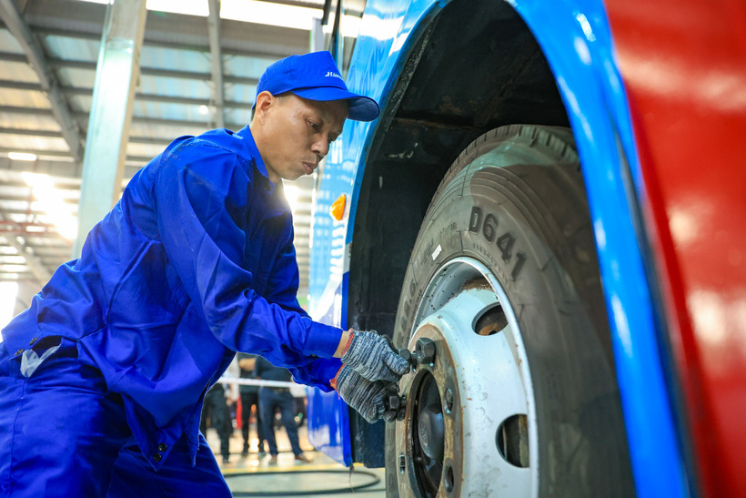 Khắc phục hậu quả bão Yagi: Doanh nghiệp hướng đến phục hồi