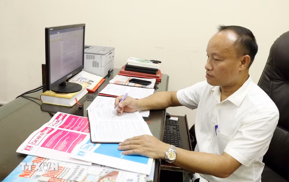 ttxvn-dinh-kien-cuong-dinh-tien-quang-1.jpg