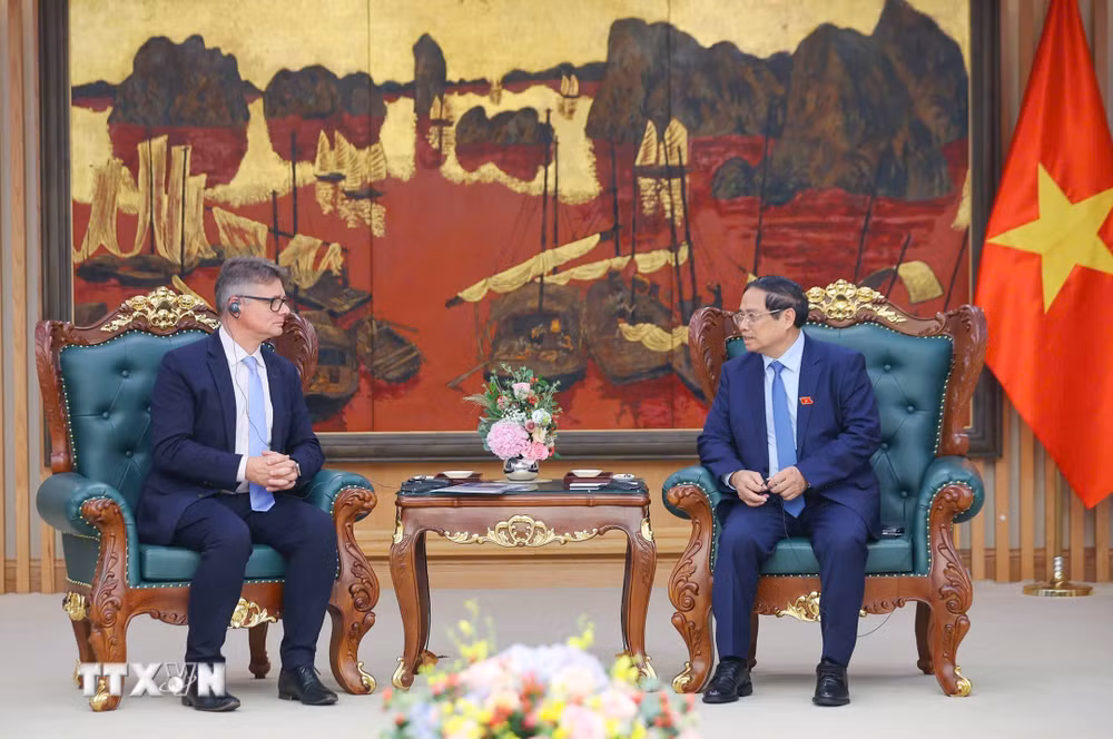 ttxvn-thu-tuong-pham-minh-chinh-tiep-lanh-dao-tap-doan-hp-hoa-ky-8103260-2.jpg