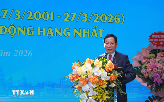 ttxvn-2703-vien-y-hoc-bien-3.jpg