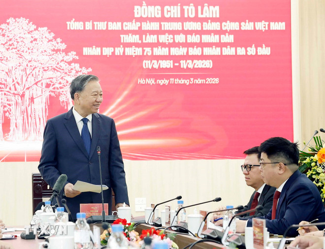 ttxvn-1103-tong-bi-thu-bao-nhan-dan-3.jpg