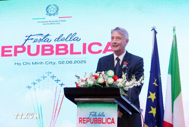 ttxvn-0306-thanh-pho-ho-chi-minh-italy-3.jpg