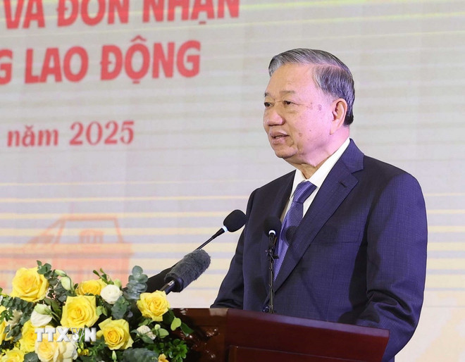 ttxvn-1309-tong-bi-thu-toa-an-nhan-dan-4.jpg