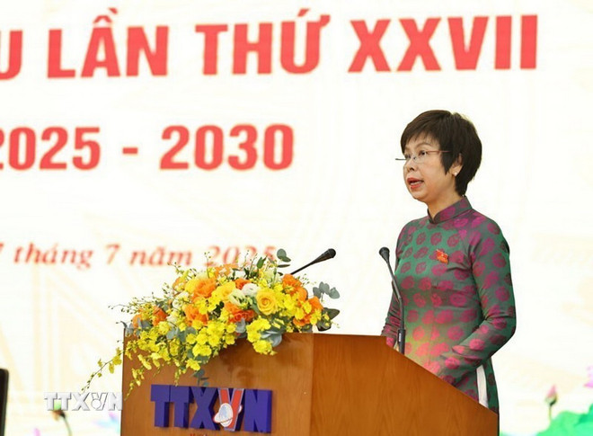 Bí thư Đảng ủy, Tổng Giám đốc TTXVN Vũ Việt Trang đọc diễn văn khai mạc Đại hội. (Ảnh: Minh Đức/TTXVN) ttxvn-1707-vu-viet-trang.jpg
