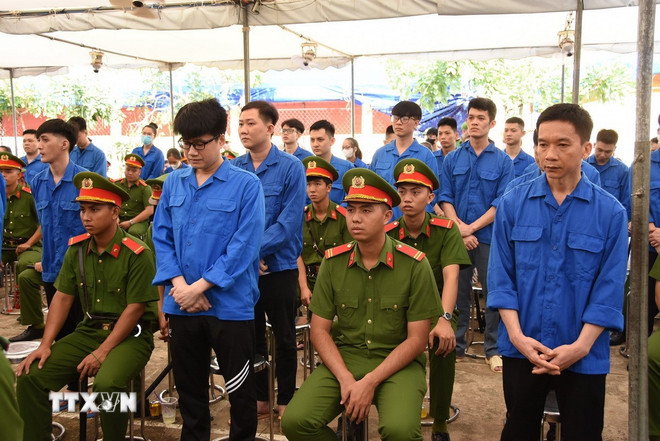 ttxvn-0808-doi-no-thue-2.jpg