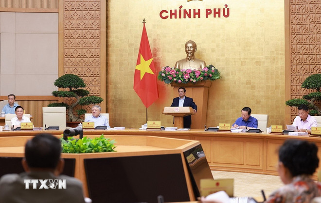 ttxvn-0609-thu-tuong-phien-hop-chinh-phu-thang-8-5.jpg