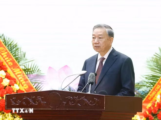 Tổng Bí thư, Chủ tịch nước Tô Lâm dự Lễ đón nhận danh hiệu Anh hùng LLVTND của Quân khu 3- Ảnh 2.
