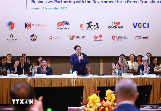 ttxvn-1011-thu-tuong-dien-dan-doanh-nghiep-viet-nam-2.jpg