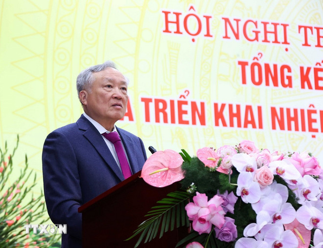 Phó Thủ tướng Thường trực Nguyễn Hòa Bình. (Ảnh: Văn Điệp/ TTXVN) ttxvn-2112-pho-thu-tuong-nguyen-hoa-binh-bo-noi-vu-2.jpg