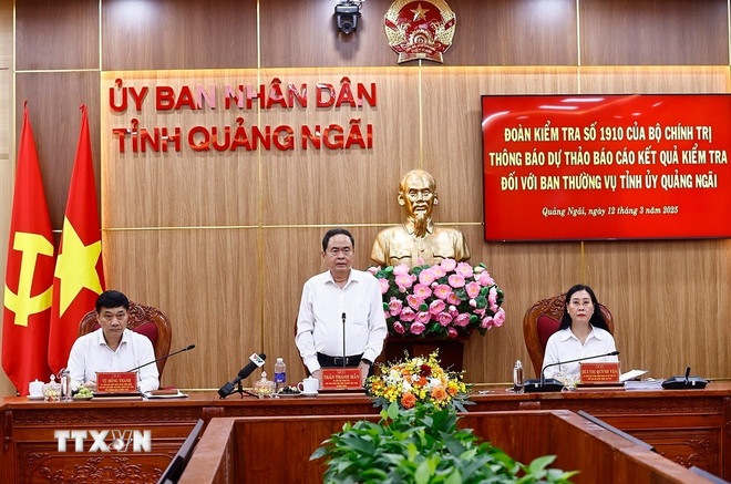 Chủ tịch Quốc hội Trần Thanh Mẫn phát biểu. (Ảnh: Doãn Tấn/TTXVN) ttxvn-1203-chu-tich-quoc-hoi-4.jpg