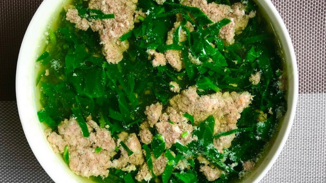 Malabar spinach and crab soup is good for diabetics. 0408-mong-toi-nau-cua.jpg