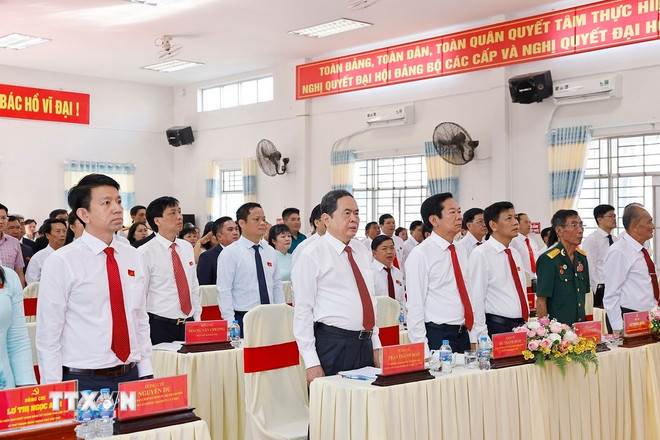 Chủ tịch Quốc hội Trần Thanh Mẫn: Chính quyền phải chủ động đến với dân ttxvn-0408-chu-tich-quoc-hoi-6.jpg