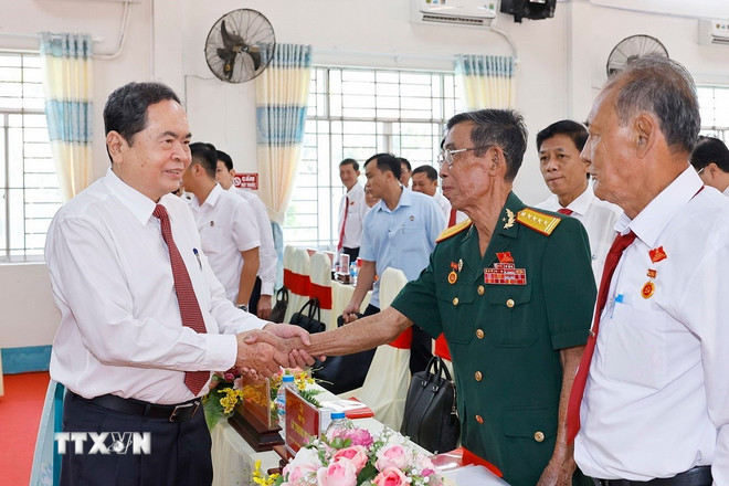 Chủ tịch Quốc hội Trần Thanh Mẫn: Chính quyền phải chủ động đến với dân ttxvn-0408-chu-tich-quoc-hoi-2.jpg
