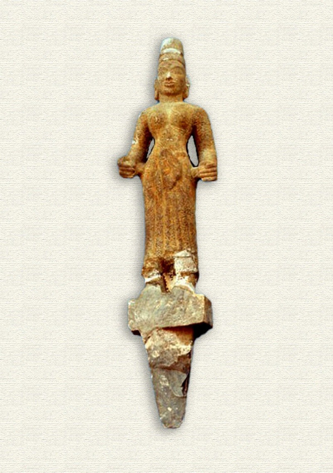 Staty av gudinnan Laksmi. (Källa: Nationalhistoriska museet) 2210-dong-thap-than-laksmi-bao-vat-quoc-gia.jpg