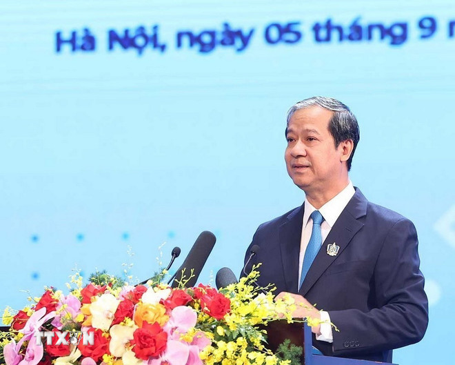 Bộ trưởng Bộ Giáo dục-Đào tạo Nguyễn Kim Sơn phát biểu. (Ảnh: Thống Nhất/TTXVN) ttxvn-0509-tong-bi-thu-nganh-giao-duc-14.jpg