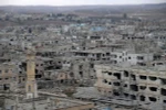 Những tòa nhà bị hư hại nặng nề do chiến sự tại Daraa, Syria. (Ảnh: THX/TTXVN)