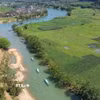 Sông Son uốn lượn qua vùng lõi Di sản thiên nhiên thế giới Phong Nha-Kẻ Bàng. (Ảnh: Kha Phạm/TTXVN)