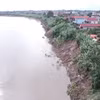 Phú Thọ: Đê hữu sông Thao sạt lở nghiêm trọng