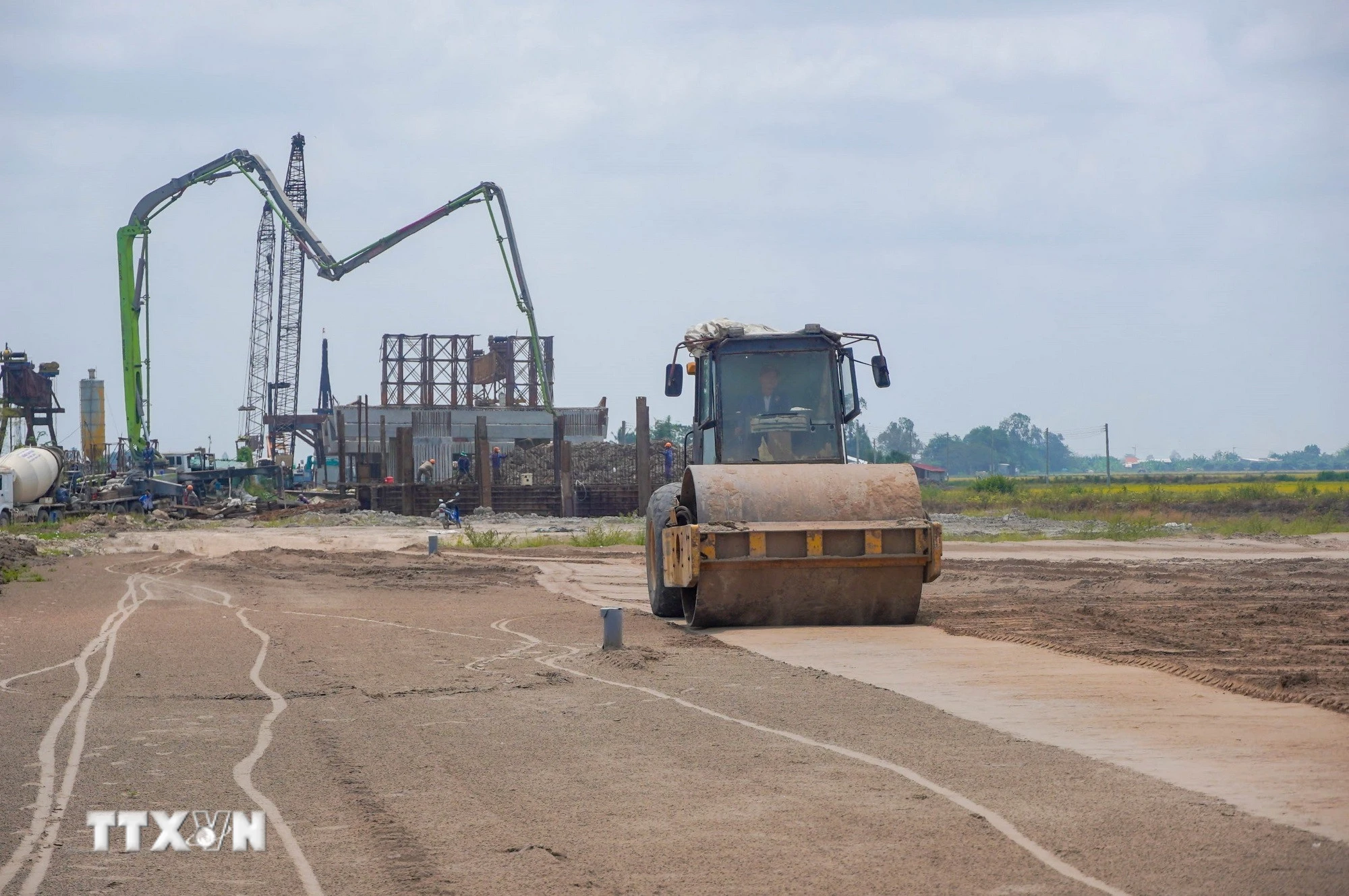 Đề xuất mua 800.000m³ cát thương mại cho cao tốc Châu Đốc - Cần Thơ - Sóc Trăng