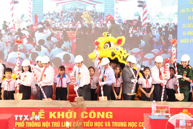 ttxvn-lam-dong-khoi-cong-3-pho-thong-noi-tru-lien-cap.jpg