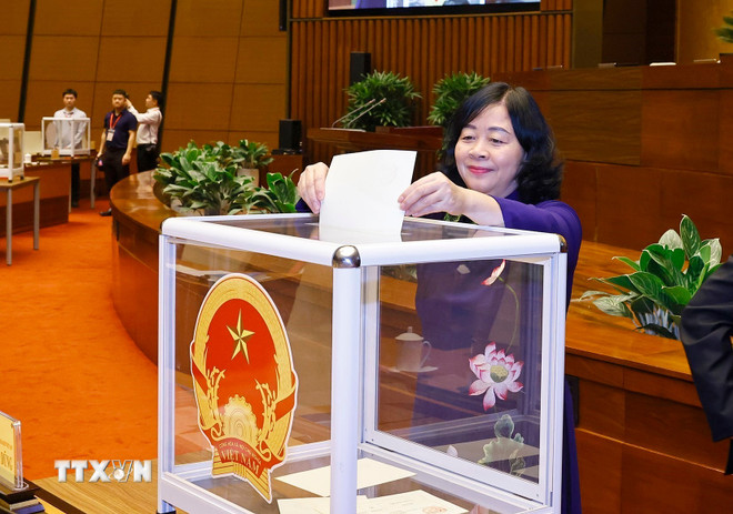 ttxvn-quoc-hoi-bau-chu-tich-quoc-hoi-khoa-xvi-7.jpg